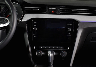 Подержанный автомобиль Volkswagen Passat Sedan 2020 года (9 фото)