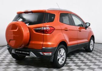 Подержанный автомобиль Ford EcoSport 2014 года (3 фото)
