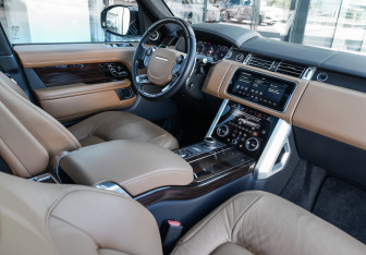 Подержанный автомобиль Land Rover Range Rover 2020 года (8 фото)
