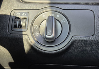 Подержанный автомобиль Volkswagen Passat Sedan 2011 года (16 фото)