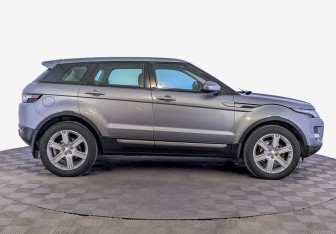 Подержанный автомобиль Land Rover Range Rover Evoque 2014 года (4 фото)