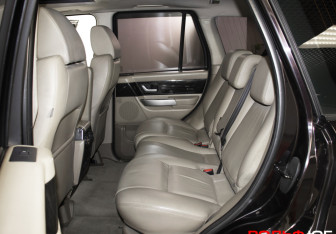 Подержанный автомобиль Land Rover Range Rover Sport 2008 года (10 фото)