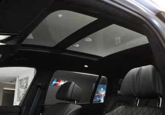 Новый BMW X7 2025 (21 фото)