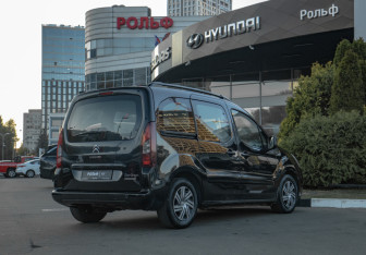 Подержанный автомобиль Citroen Berlingo 2014 года (4 фото)