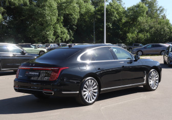 Новый Hongqi H9 2023 (5 фото)