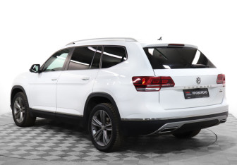 Подержанный автомобиль Volkswagen Teramont 2019 года (7 фото)