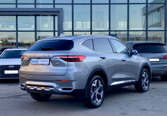 Подержанный автомобиль Haval F7 2019 года (5 фото)