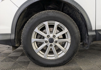 Подержанный автомобиль Nissan Qashqai 2016 года (13 фото)