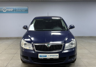 Подержанный автомобиль Skoda Octavia Liftback 2012 года (2 фото)
