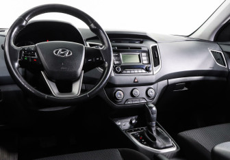 Подержанный автомобиль Hyundai Creta 2017 года (7 фото)