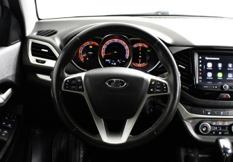 Подержанный автомобиль LADA (ВАЗ) Vesta Wagon 2022 года (20 фото)