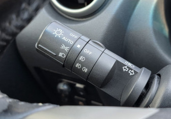 Подержанный автомобиль Nissan Qashqai 2011 года (18 фото)