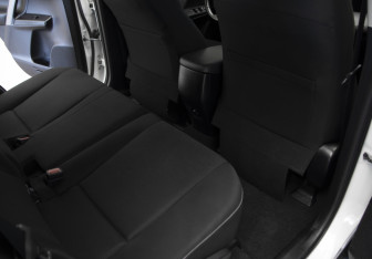 Подержанный автомобиль Toyota RAV4 2016 года (28 фото)