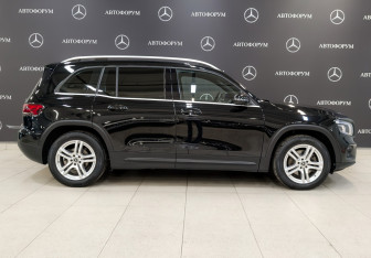 Подержанный автомобиль Mercedes-Benz GLB 2021 года (4 фото)