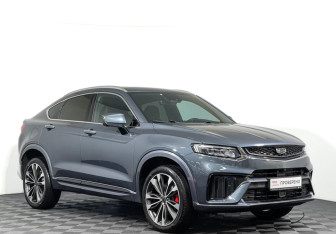 Подержанный автомобиль Geely Tugella 2022 года (3 фото)