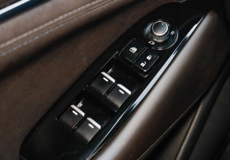 Подержанный автомобиль Mazda 6 Sedan 2023 года (18 фото)