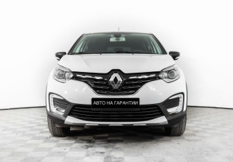 Подержанный автомобиль Renault Kaptur 2020 года (2 фото)