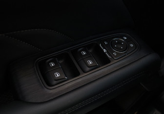 Подержанный автомобиль Haval H9 2024 года (26 фото)