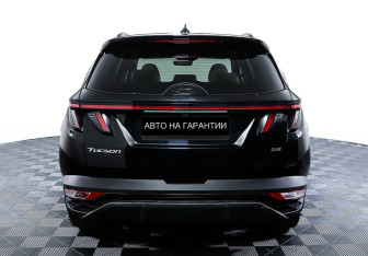 Подержанный автомобиль Hyundai Tucson 2022 года (6 фото)