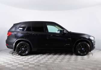 Подержанный автомобиль BMW X5 2016 года (4 фото)