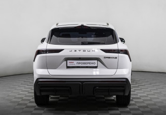 Подержанный автомобиль Jetour Dashing 2024 года (6 фото)