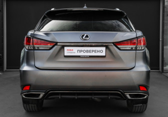 Подержанный автомобиль Lexus RX 2019 года (5 фото)