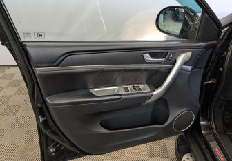 Подержанный автомобиль Haval H6 2019 года (17 фото)