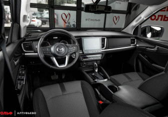 Новый Mazda BT-50 2023 (11 фото)