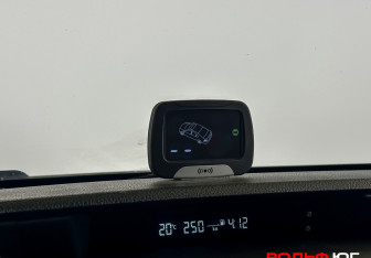 Подержанный автомобиль Subaru Outback Wagon 2013 года (18 фото)