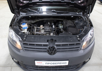 Подержанный автомобиль Volkswagen Caddy Compactvan 2011 года (9 фото)