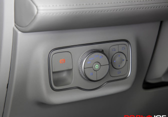 Подержанный автомобиль Exeed RX 2023 года (17 фото)