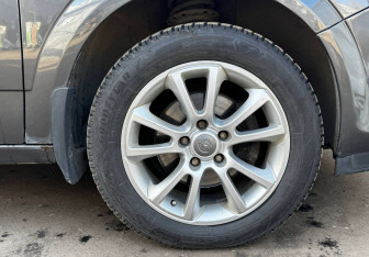 Подержанный автомобиль Opel Astra Wagon 2011 года (13 фото)