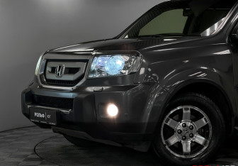 Подержанный автомобиль Honda Pilot 2008 года (25 фото)
