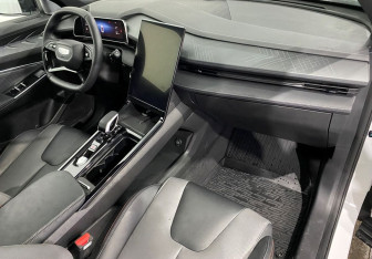 Подержанный автомобиль Geely Cityray 2024 года (11 фото)