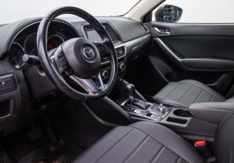 Подержанный автомобиль Mazda CX-5 2016 года (9 фото)