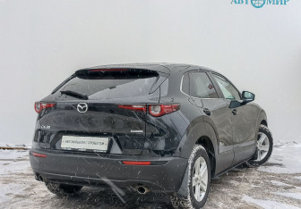 Подержанный автомобиль Mazda CX-30 2021 года (5 фото)