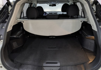 Подержанный автомобиль Nissan X-Trail 2019 года (10 фото)