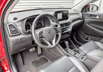 Подержанный автомобиль Hyundai Tucson 2018 года (16 фото)