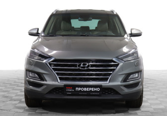 Подержанный автомобиль Hyundai Tucson 2019 года (2 фото)