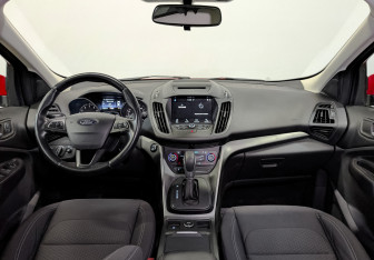 Подержанный автомобиль Ford Kuga 2017 года (14 фото)