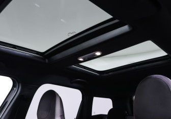 Подержанный автомобиль MINI Countryman 2021 года (18 фото)