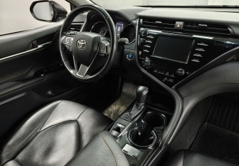 Подержанный автомобиль Audi A6 Sedan 2014 года (10 фото)