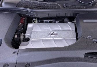 Подержанный автомобиль Lexus RX 2011 года (9 фото)