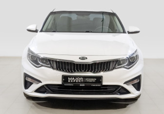Подержанный автомобиль Kia Optima Sedan 2018 года (2 фото)