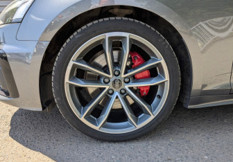 Подержанный автомобиль Audi A5 Liftback 2021 года (20 фото)