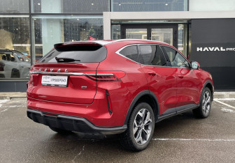 Подержанный автомобиль Haval F7 2024 года (5 фото)