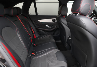 Подержанный автомобиль Mercedes-Benz GLC AMG 2016 года (12 фото)