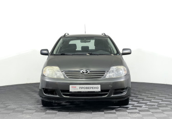 Подержанный автомобиль Toyota Corolla Wagon 2006 года (2 фото)