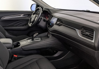 Подержанный автомобиль Haval F7 2019 года (13 фото)