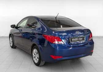 Подержанный автомобиль Hyundai Solaris Sedan 2016 года (7 фото)